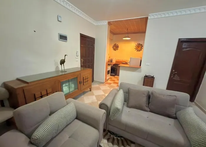 The Shell House Apartment *